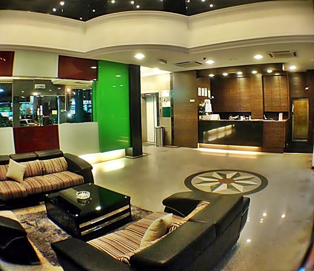 Greenlast Hotel Kuantan Buitenkant foto
