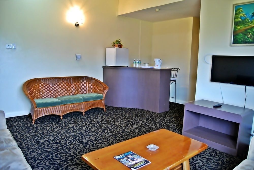 Greenlast Hotel Kuantan Buitenkant foto