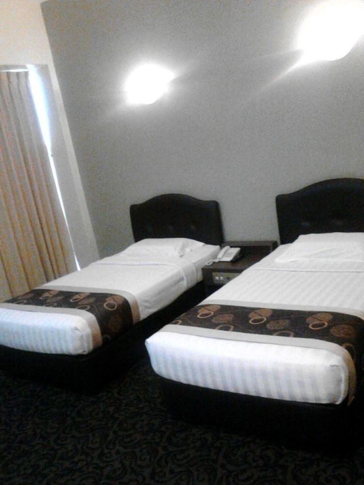 Greenlast Hotel Kuantan Buitenkant foto
